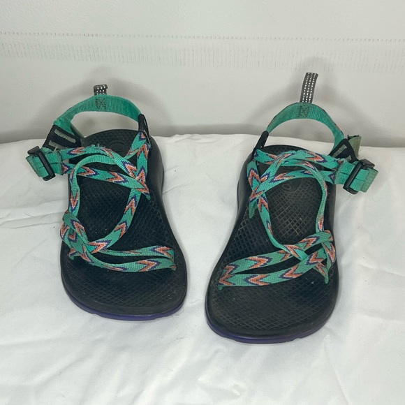 Kids size 1 Chaco sandals. - Picture 2 of 4
